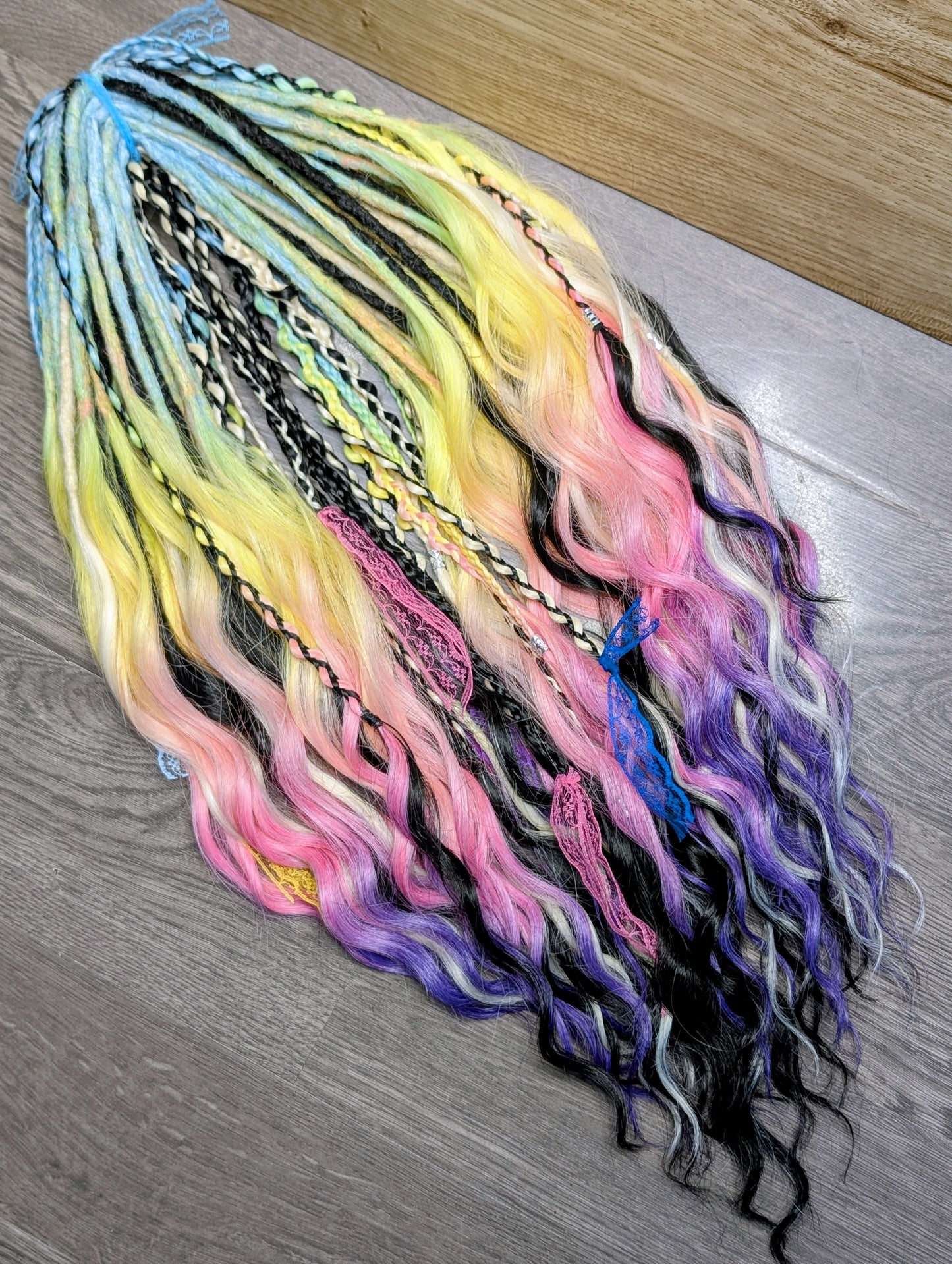 Pastel Rainbow Dreadlock Extensions – Wavy DE Festival Dreads