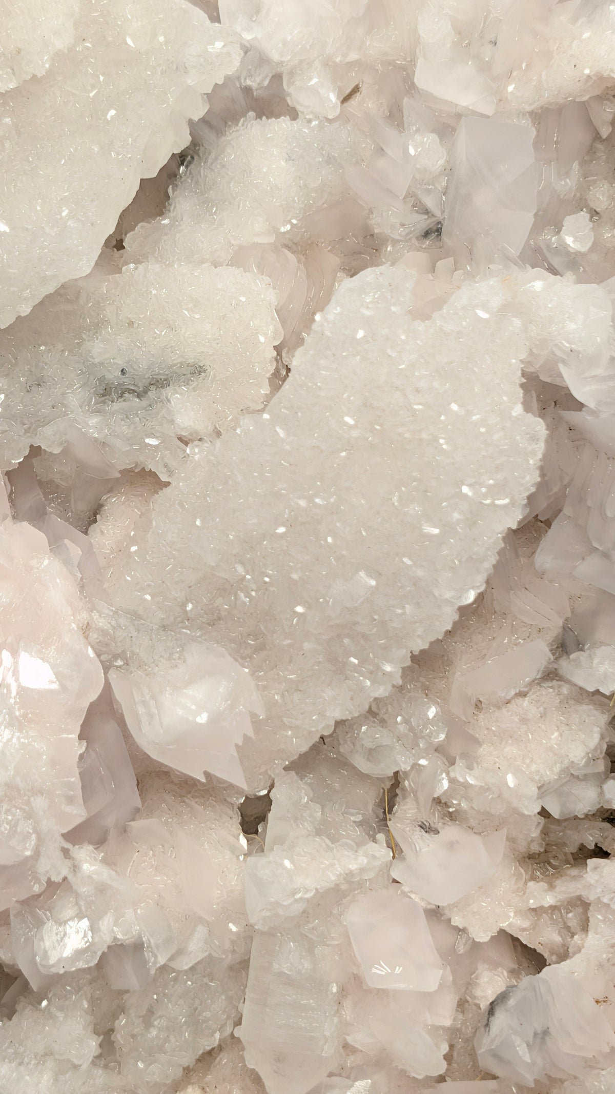 Large Pink Calcite & Quartz Mineral Specimen – 6–7kg UV Fluorescent Statement Piece