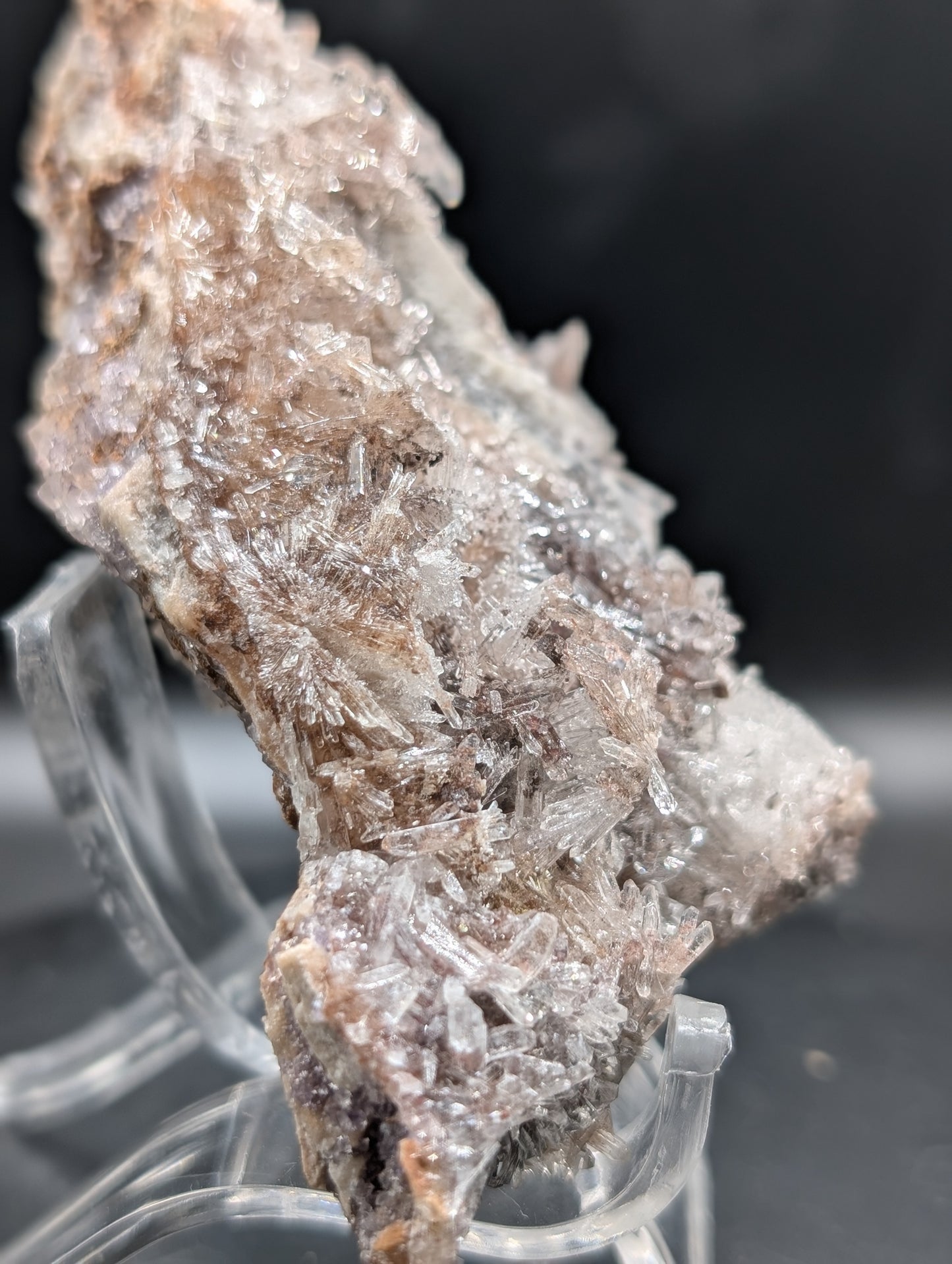 Rare UV Reactive Creedite & Fluorite Specimen – Phosphorescent Afterglow Mineral (111g)