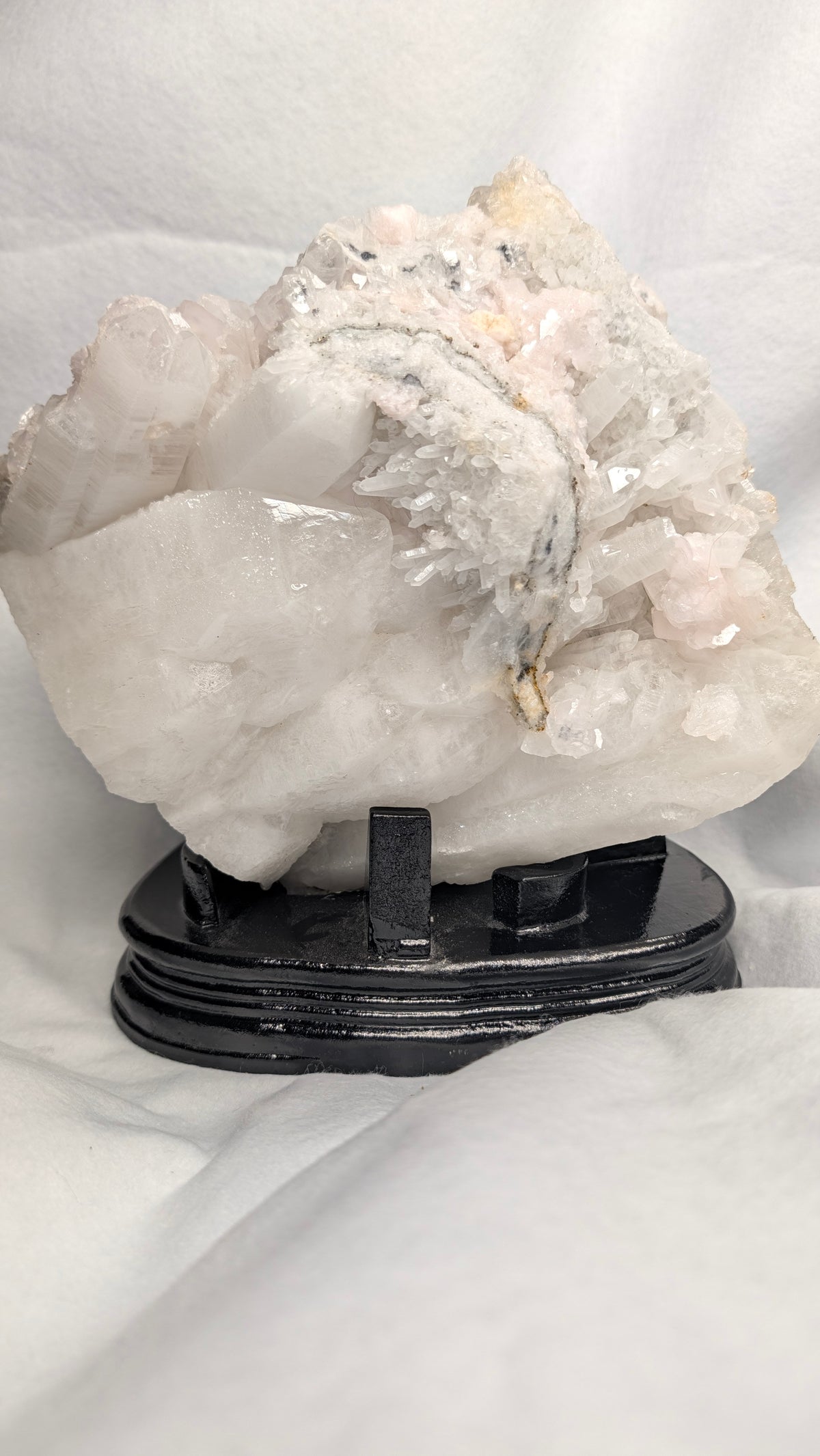 Large Pink Calcite & Quartz Mineral Specimen – 6–7kg UV Fluorescent Statement Piece
