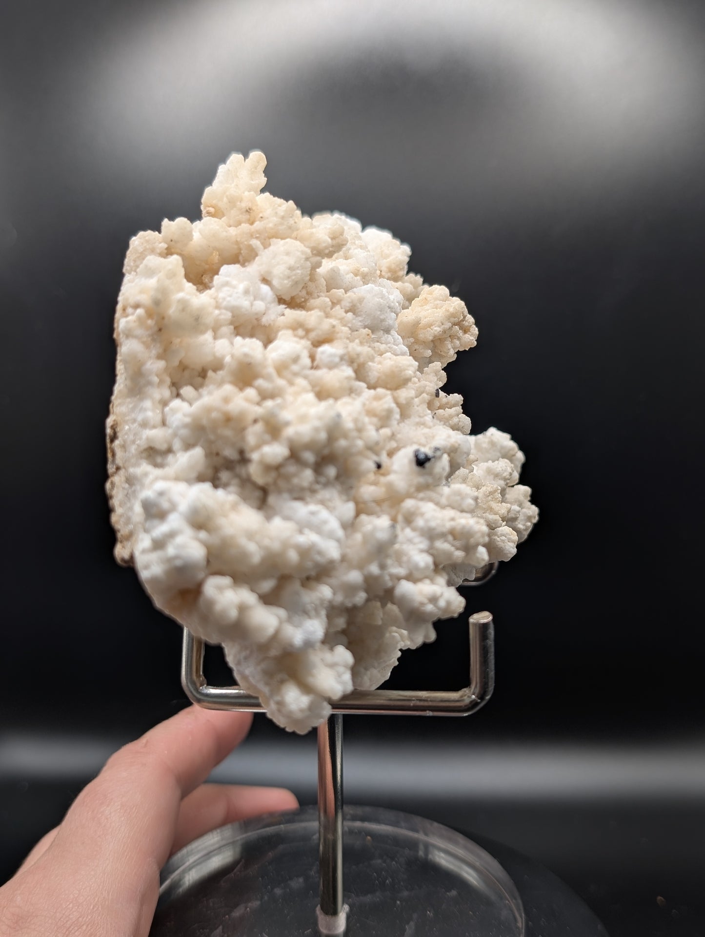 UV Reactive Calcite Cluster – Yellow Afterglow (Phosphorescent) Crystal Specimen 472g