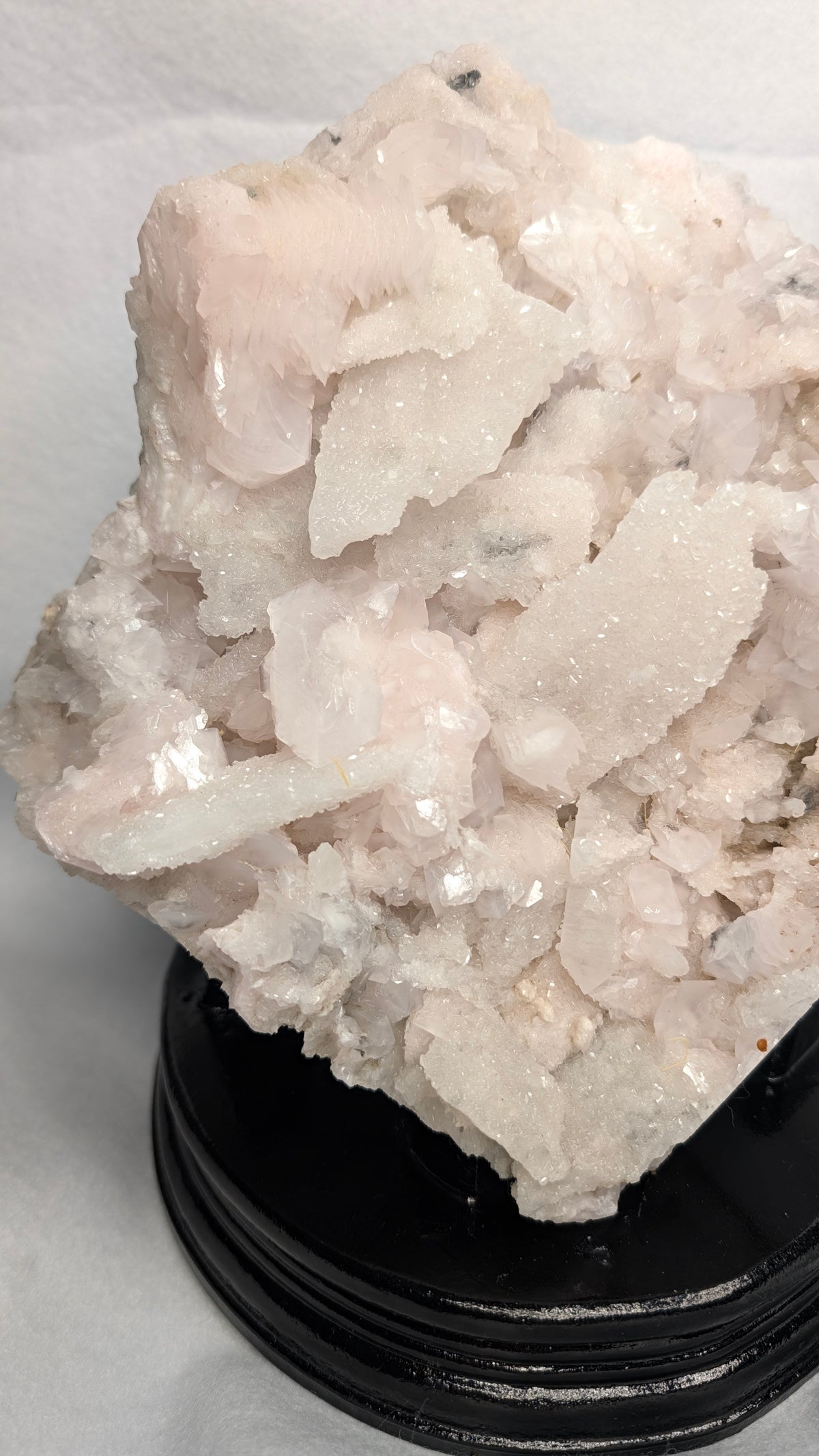 Large Pink Calcite & Quartz Mineral Specimen – 6–7kg UV Fluorescent Statement Piece