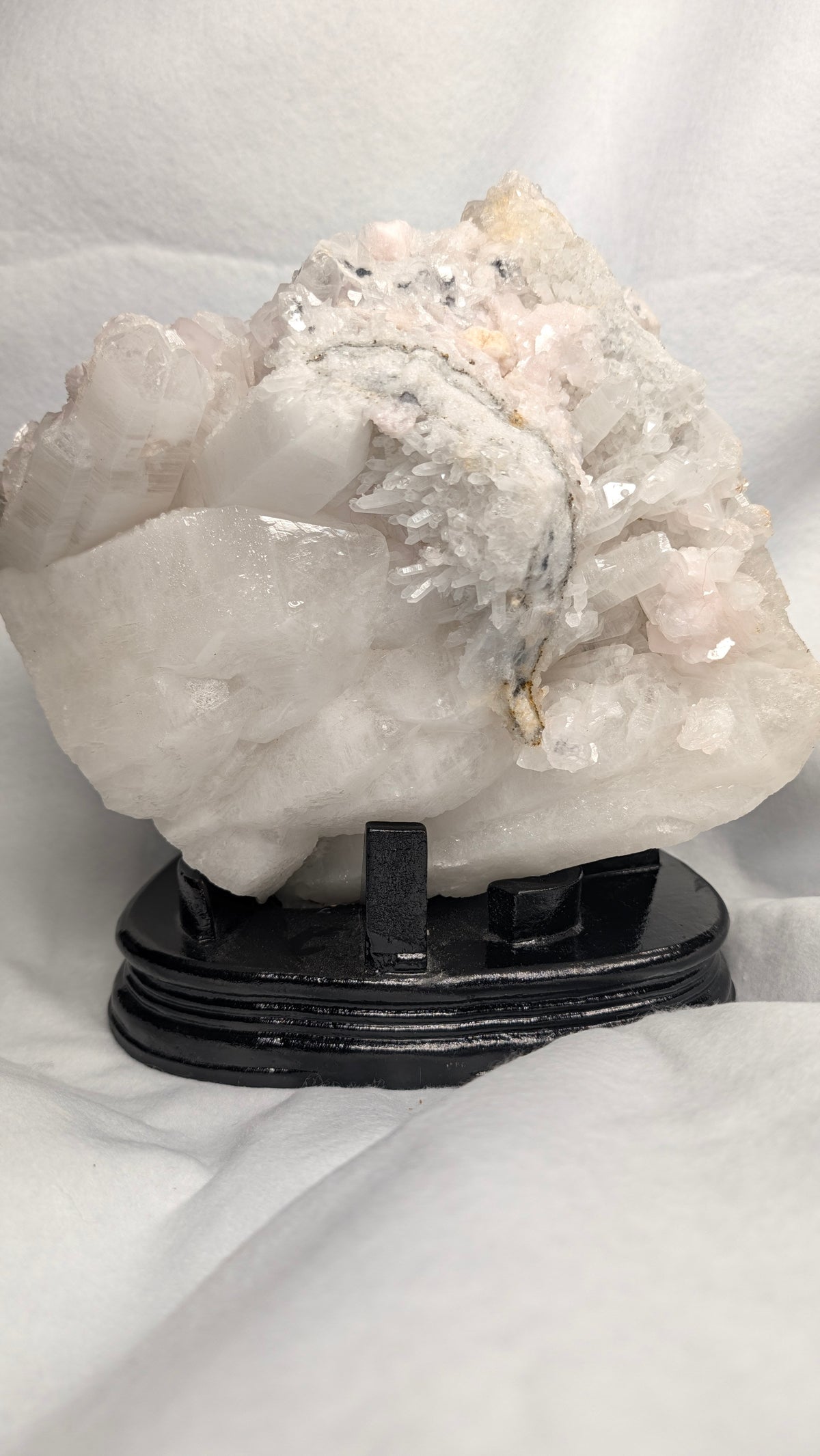 Large Pink Calcite & Quartz Mineral Specimen – 6–7kg UV Fluorescent Statement Piece